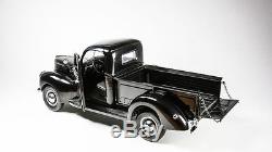 1 Pickup Truck Ford 1930s Vintage Metal Model 43 Antique Car 12 F150 T 24 A 18