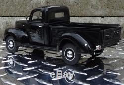 1 Pickup Truck Ford 1930s Vintage Metal Model 43 Antique Car 12 F150 T 24 A 18