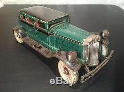 1920's Large 11 Pre-War Japan Tin Windup Clockwork Limousine Toy Town Car