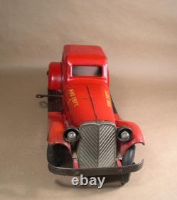 1930' LOUIS MARX Siren Fire Chief Car 1st Battery ORIGINAL CONDITION with Siren