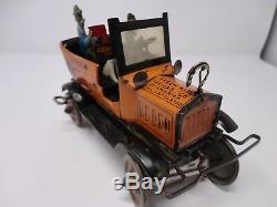 1930'S LOUIS MARX AMOS N ANDY FRESH AIR TIN WIND UP TAXI CAR JALOPY TOY withBOX