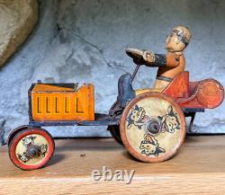 1930s Marx Whoopee Car Tin Litho Windup Crazy Car Cowboy Driver Cow Wheels