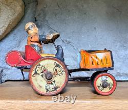 1930s Marx Whoopee Car Tin Litho Windup Crazy Car Cowboy Driver Cow Wheels