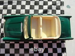 1950's/60's Triang Electric Ford Zephyr Convertible Green 120 Scale Used Boxed