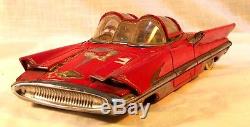 1950's LINCOLN FUTURA PRESSED STEEL FRICTION TOY CAR JUNKYARD SPECIAL
