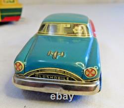 1950's TIN Litho FRICTION OLDSMOBILE Car/TRAILER HOUSE by YONEZAWA Hugh Ugoli