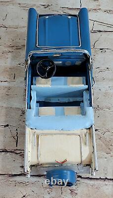 1957 Chevrolet Nomad Die Cast Metal 1/10 Scale Collectors Item by Jayland DECOR