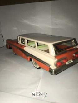 1958 Ford Fairlane 2-Door Stationwagon Tin Lithograph Car (With Friction)