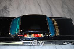 1960 Cadillac 18 Japanese JAPAN Tin Friction Car Yonezawa