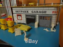 1960s Eagle Toys Service Gas Station SKYPARK GARAGE Parking 7 cars 8 people +'s