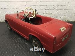 1960s TRIUMPH TR4 PEDAL CAR MADE BY TRI-ANG TOYS