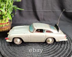 1960s Vintage Gilbert Jamest Bond 007 Aston Martin Battery Operated Car TOY556