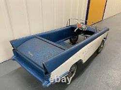 1962 Morris ISIS Pedal Car