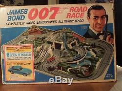 1965 James Bond 007 ROAD RACE SLOT CAR SET
