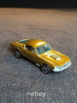 1967 Hot Wheels Redline Custom Mustang Gold- Brown Interior Vintage toy