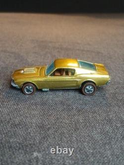 1967 Hot Wheels Redline Custom Mustang Gold- Brown Interior Vintage toy