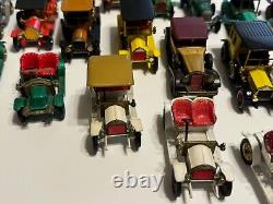 40 Vintage Lesney-Matchbox cars with29 Lesney yesteryear & 11 Vintage Matchboxs