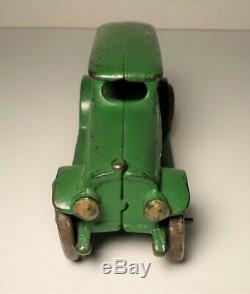 A. C. Williams Cast Iron Green Lincoln Touring Car 6 1/2