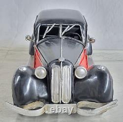 A Realistic Retro Car Automobile Metal 1941 327 Hand Made Artwork Figurine