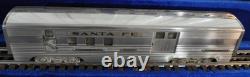 AMT American Model Toys O Gauge Extruded Aluminum Sante Fe Train Cars Vintage AMT American Model Toys O Gauge Extruded Aluminum Sante Fe Train Cars Vintage