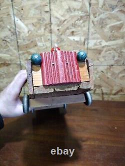 Antique Cass Toys 18 Wooden Station Wagon Toy Car With Family & Dog