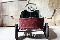 Antique Early 20thC French Childs Painted Metal Pedal Special Racing Car 1920