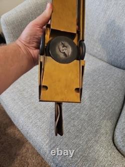 Antique Kingsbury Golden Arrow Toy Race Car Pressed Steel Windup (See All Pics)