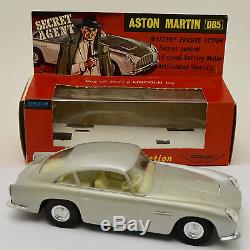 Aston Martin DB5 Secret Agent (007) Car Lincoln International 1960s MIB
