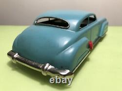 BEAUTIFUL DISTLER 7000 ELECTRO CAR 1950's BATTERY TIN PLATE CAR MADE IN GERMANY