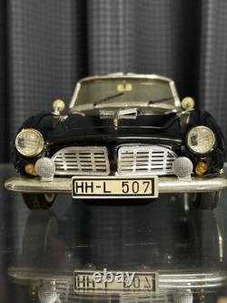 BMW 507 Roadster Retro Tin Car