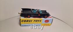 CORGI TOYS BATMOBILE 267 1st ISSUE with BATMAN & ROBIN black vintage 1/43 box