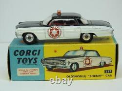 CORGI TOYS BOXED DIECAST No. 237 OLDSMOBILE SHERIFF CAR VINTAGE 1962-66