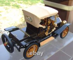 Cadillac Classic Car Vintage Toy Race Custom Built HEAVY TIN METAL Body Model