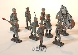 Car of the FUHRER with Lead Elastolin figures and The War Toys Book