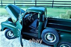 Chevrolet Pickup Truck 55Chevy57Vintage1950s124Wagon TIN Metal Model Car18toY