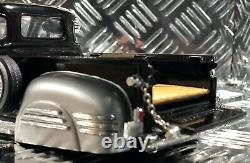 Chevy Pickup Truck Vintage Classic 1951 124 Scale Metal Car Model Diecast Black