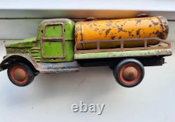 Collectible vintage toy machine milk tinplate Car Truck USSR (412)