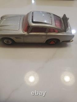 Corgi Toys James Bond 007 Aston Martin DB5 Silver Model Car Vintage