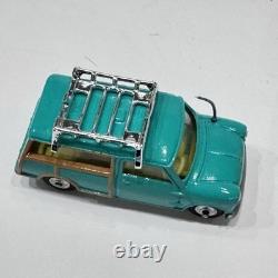 Corgi Toys Vintage 485 BMC Mini Countryman with Surfer In Original Box