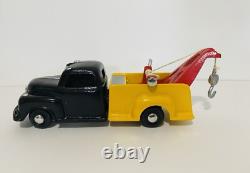 DISCONTINUED RARE VINTAGE 80'S FUN HO! TOYS ALUMINUM TOWING TRUCK No 533 CALTEX
