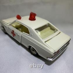 Diapet mini Car Diapet Nissan Laurel Red Cross Car Vintage Toy Showa Retro