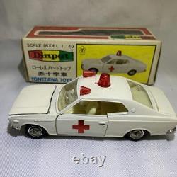 Diapet mini Car Diapet Nissan Laurel Red Cross Car Vintage Toy Showa Retro