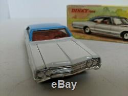 Dinky Toys 004 Oldsmobile 88, Vintage original car. Blue/White withbox Mint