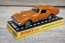 Dinky Toys 221 Corvette Stingray vintage minicar