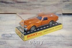 Dinky Toys 221 Corvette Stingray vintage minicar