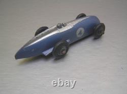Dinky Toys 23A Racing Car original vintage toy made in England in good condition