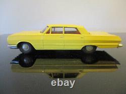 Dinky Toys Chevrolet Impala Solid Yellow No 57/003 Diecast Car Vintage Meccano