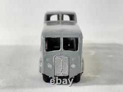 Dinky Toys Observation Coach Bus #280 Gray Red Hubs Excellent Vintage