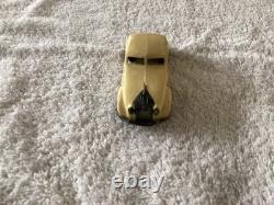 Dinky Toys Vintage 30A Chrysler Airflow Yellow