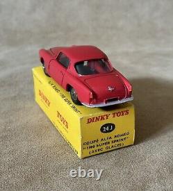 Dinky toys France 24 J Alfa Romeo Coupe 1900 New IN Box Original/Vintage